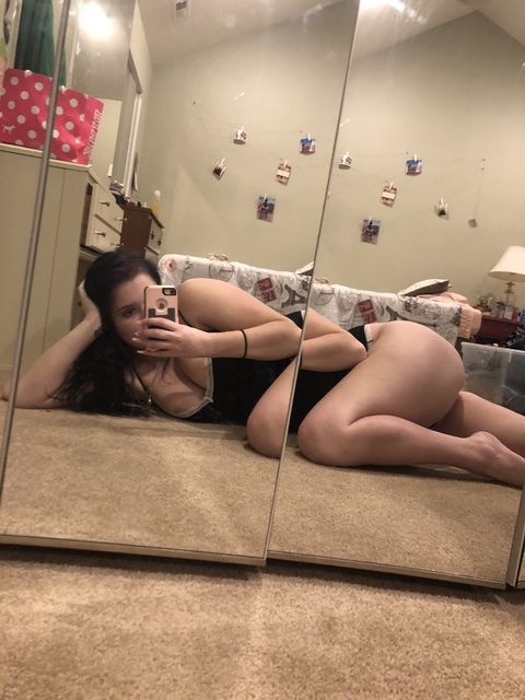ariii_michelle onlyfans leaked picture 1