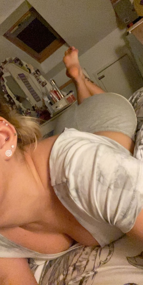 babyflo20 onlyfans leaked picture 1