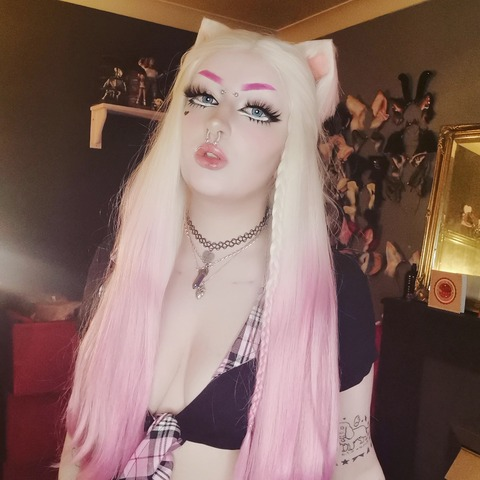 bimbo.doll onlyfans leaked picture 1