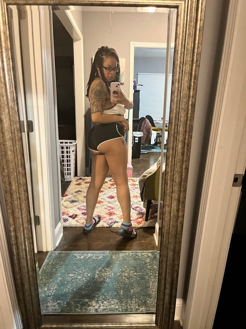 carmencaseyxxx onlyfans leaked picture 1