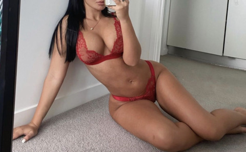 chrystenzenoni onlyfans leaked picture 1