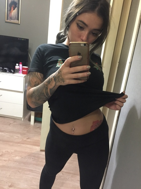coralie20 onlyfans leaked picture 1
