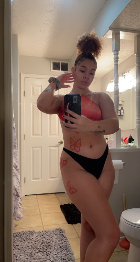 diamond.desirae onlyfans leaked picture 1