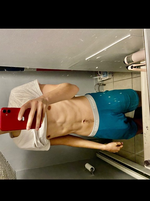 dionyrevenge onlyfans leaked picture 2