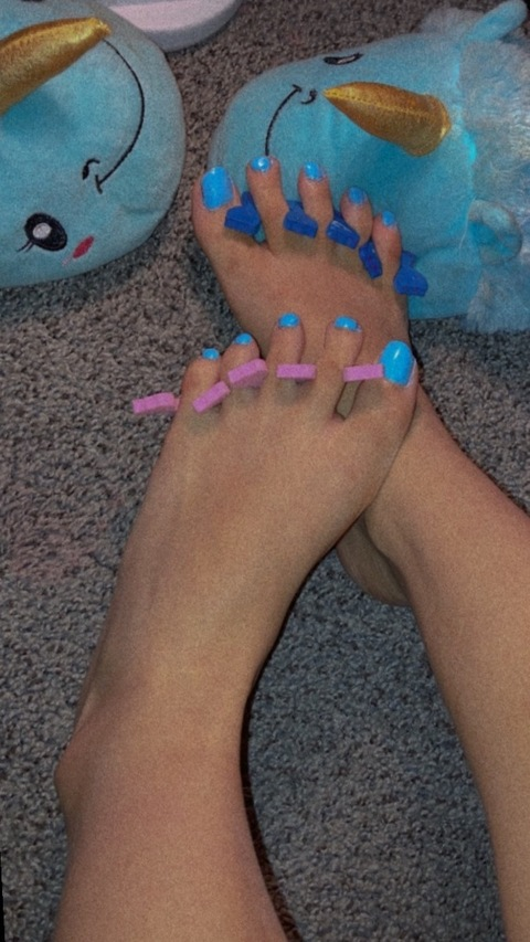 feetpicsb onlyfans leaked picture 2