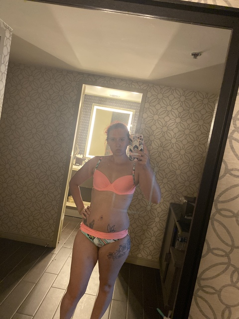 flrtygurl23 onlyfans leaked picture 1