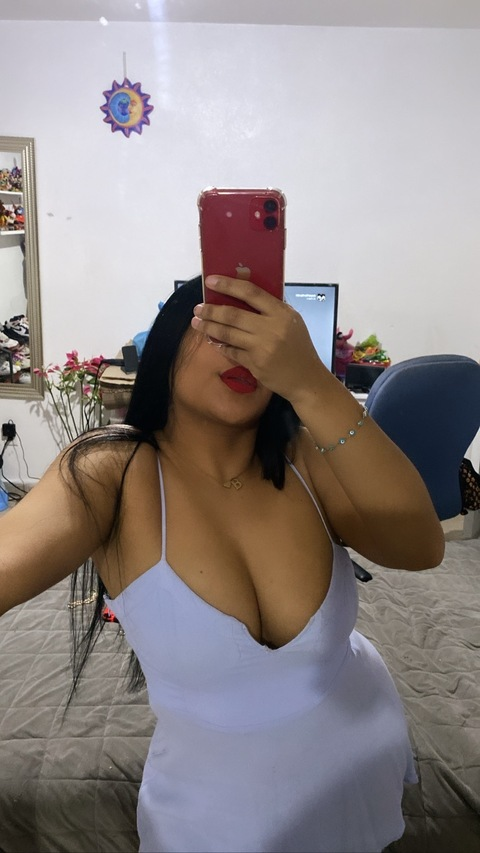 heynippzzz onlyfans leaked picture 2