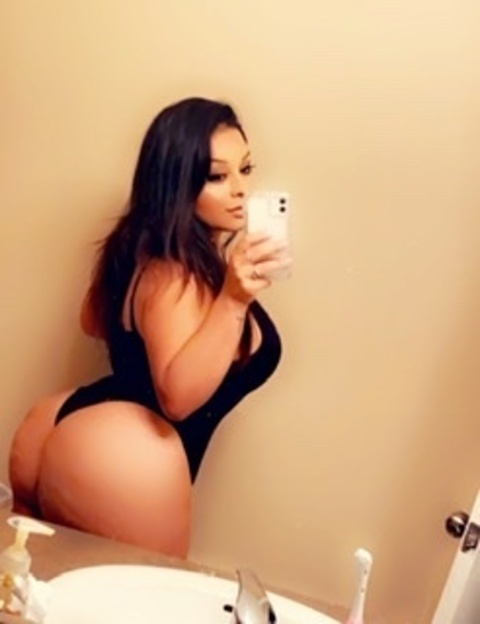 iamisis onlyfans leaked picture 1
