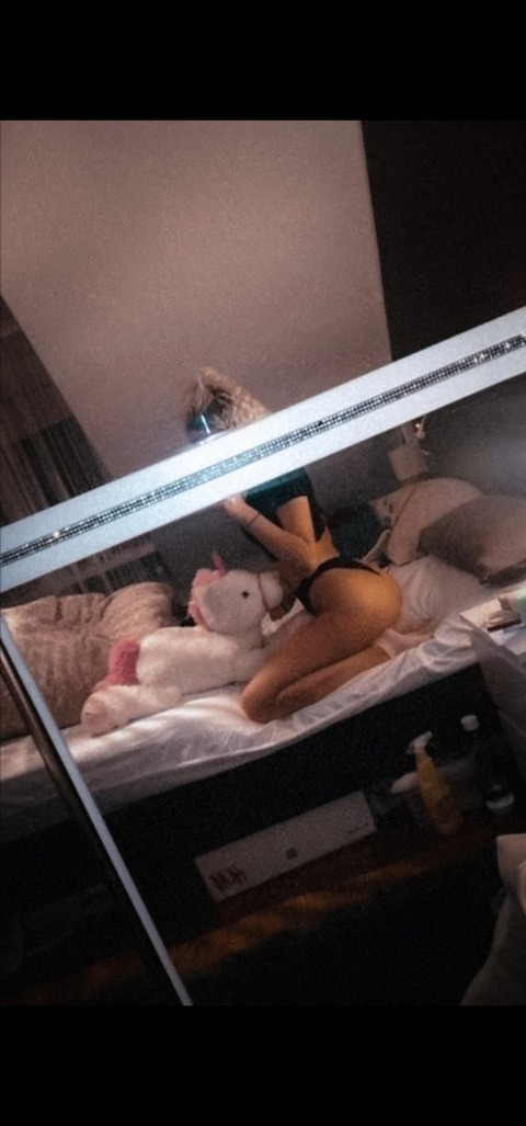 iasmine_maria23 onlyfans leaked picture 1