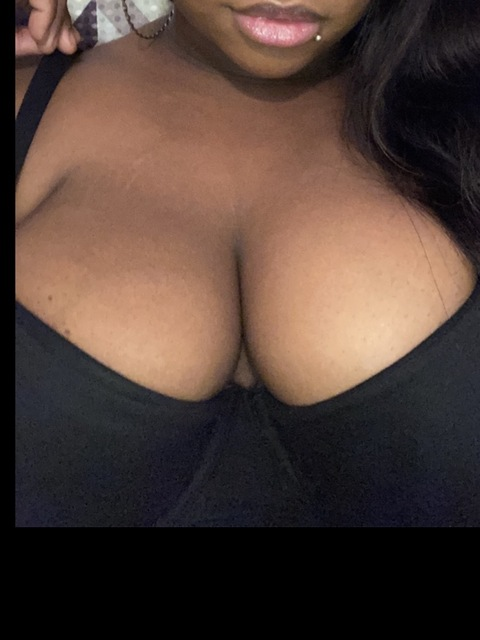 its.velvet onlyfans leaked picture 1