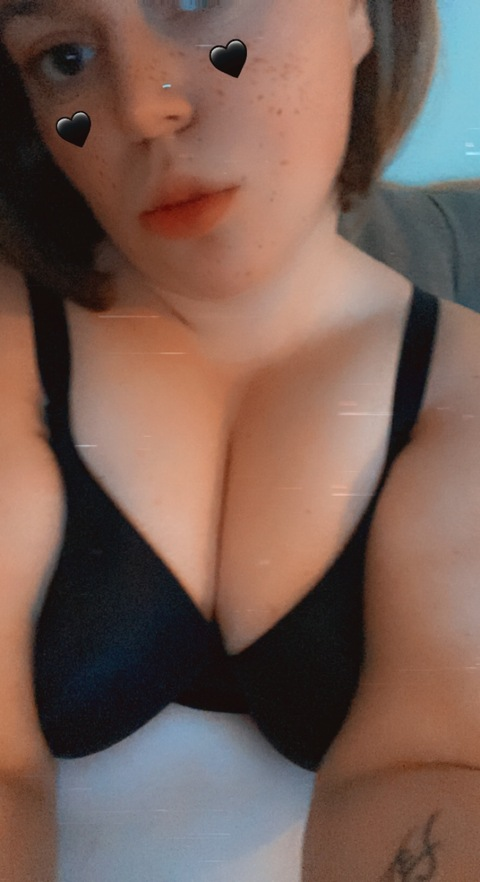izzy0131 onlyfans leaked picture 2