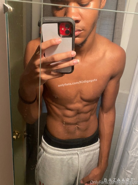 kaydigzguts onlyfans leaked picture 1