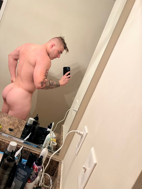 kindabufflittlefluf onlyfans leaked picture 1