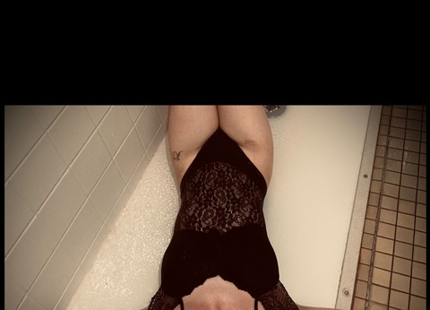 lily_whitman onlyfans leaked picture 2