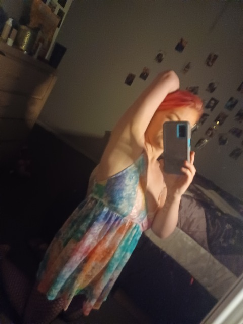 lovelylazydaisy onlyfans leaked picture 2