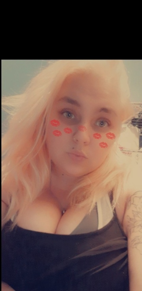 marie_bella2021 onlyfans leaked picture 2