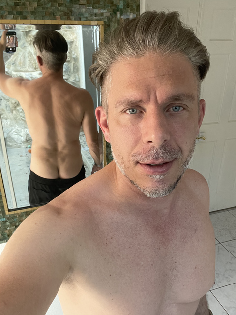 mickbluexxx onlyfans leaked picture 1