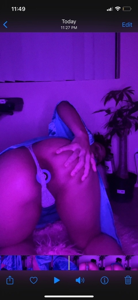 pssyprblmz onlyfans leaked picture 1