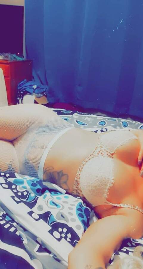 queenbeee08 onlyfans leaked picture 1