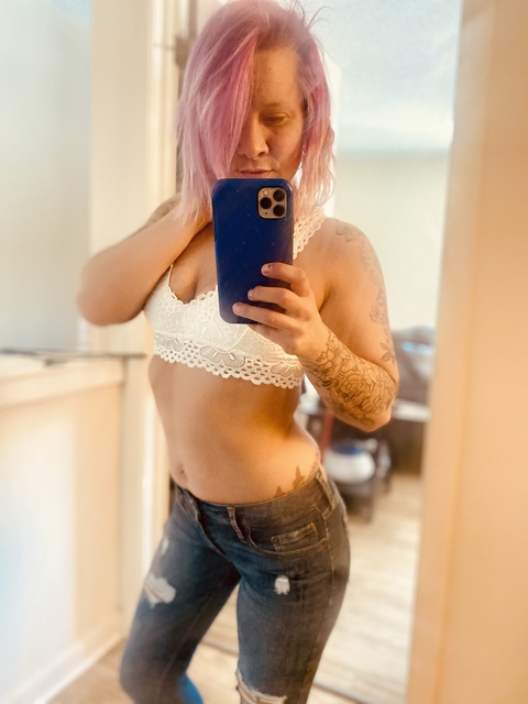queenbossxo onlyfans leaked picture 1