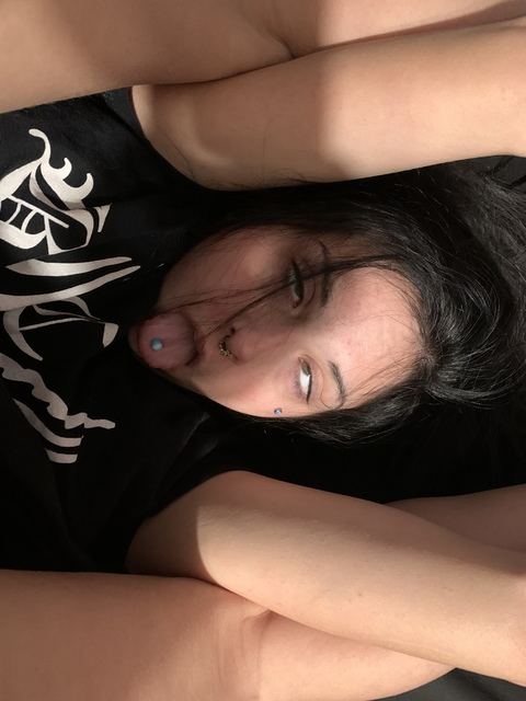 queenxenomorphhhfree onlyfans leaked picture 1
