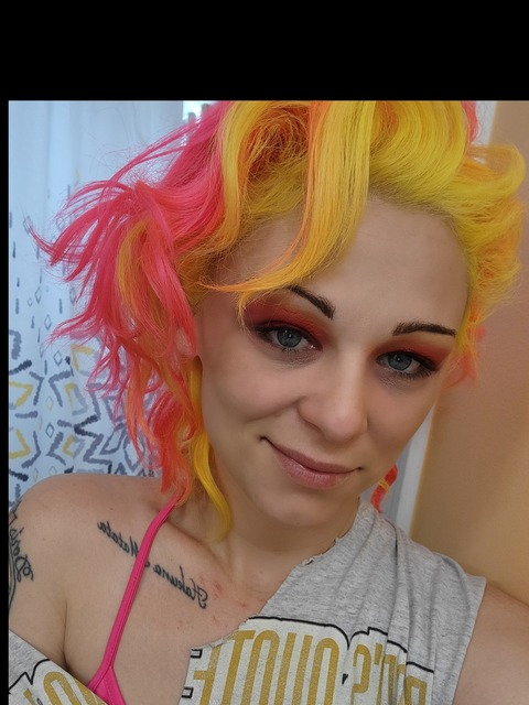 rainbowbrightxxx onlyfans leaked picture 1