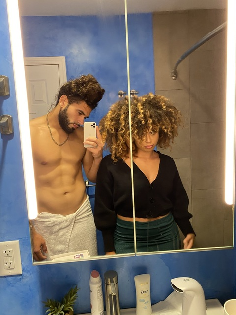 reallyyourfavcouple onlyfans leaked picture 2