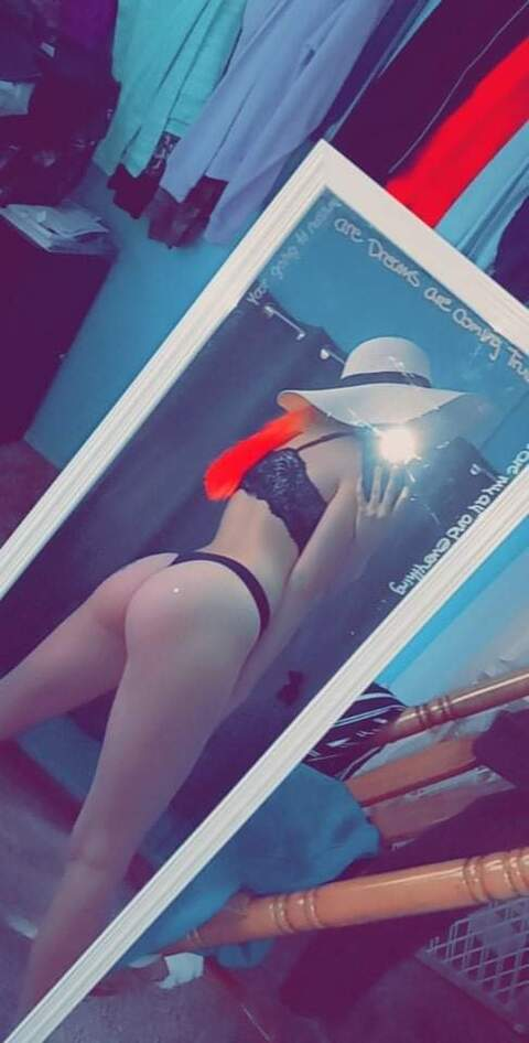 sexybitch1206 onlyfans leaked picture 1