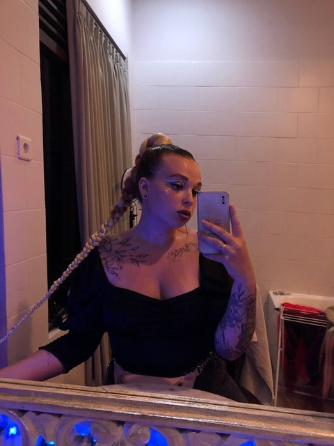 sexydollkate onlyfans leaked picture 1