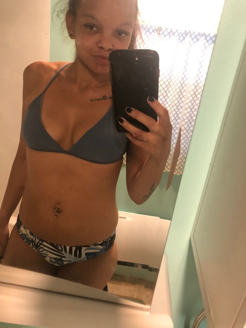 sillydizzy onlyfans leaked picture 2