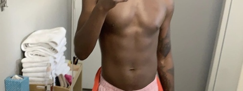 theebonyadams onlyfans leaked picture 2