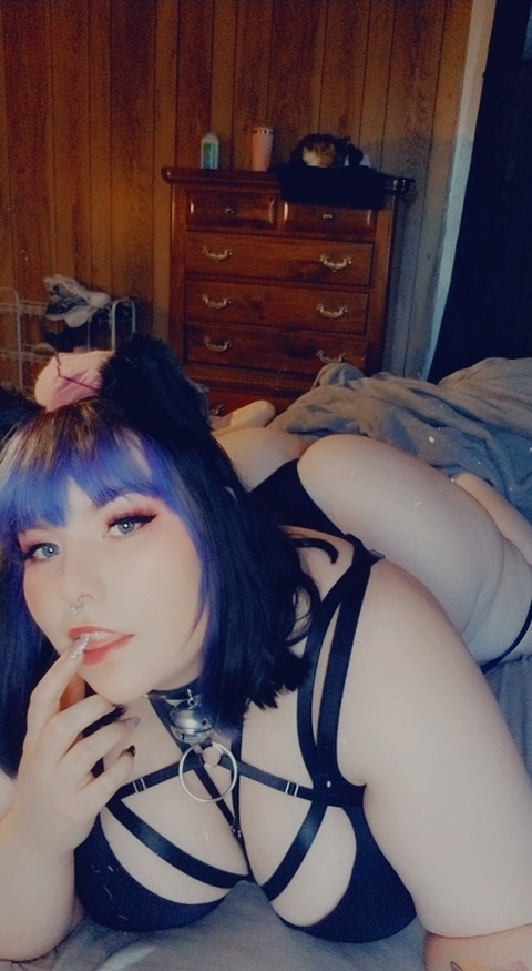 thiccghostgirl onlyfans leaked picture 2