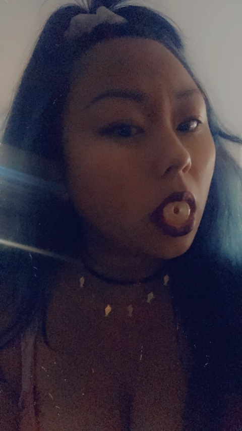 tinalacochina17 onlyfans leaked picture 1