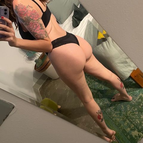 txxxslxt onlyfans leaked picture 2