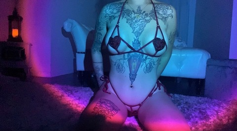 xxizzyinkedxx onlyfans leaked picture 1