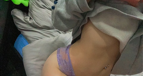 yoursxotruly onlyfans leaked picture 1